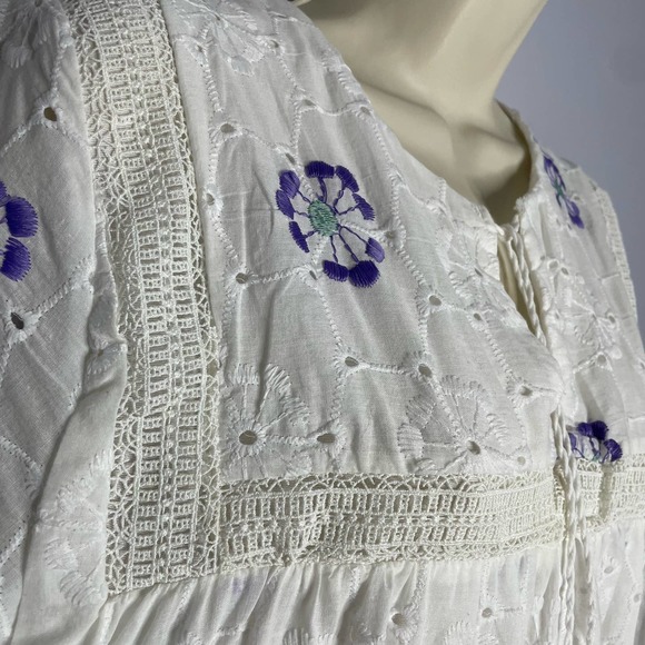 By ESQ Floral Embroiled Bohemian White Dress - Picture 8 of 12